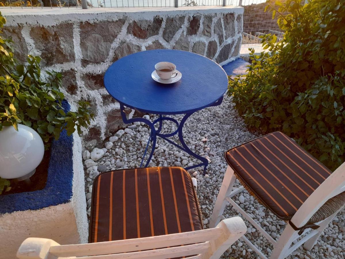 Vakantiehuis Mamos Sunset House Plaka