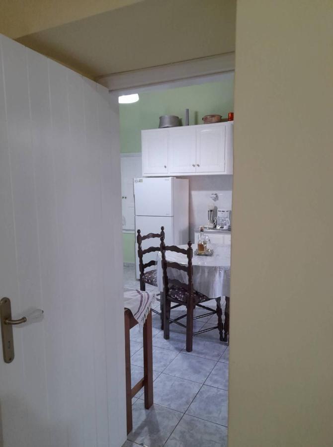 Vakantiehuis Mamos Sunset House Plaka Plaka (Milos)
