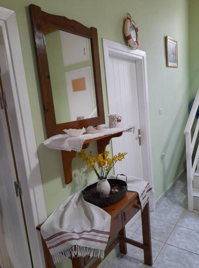 Mamos Sunset House Plaka Vakantiehuis